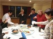 大学同学留念合影