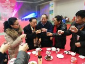 市领导工商联敬酒