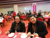 汪会长与齐会长交谈